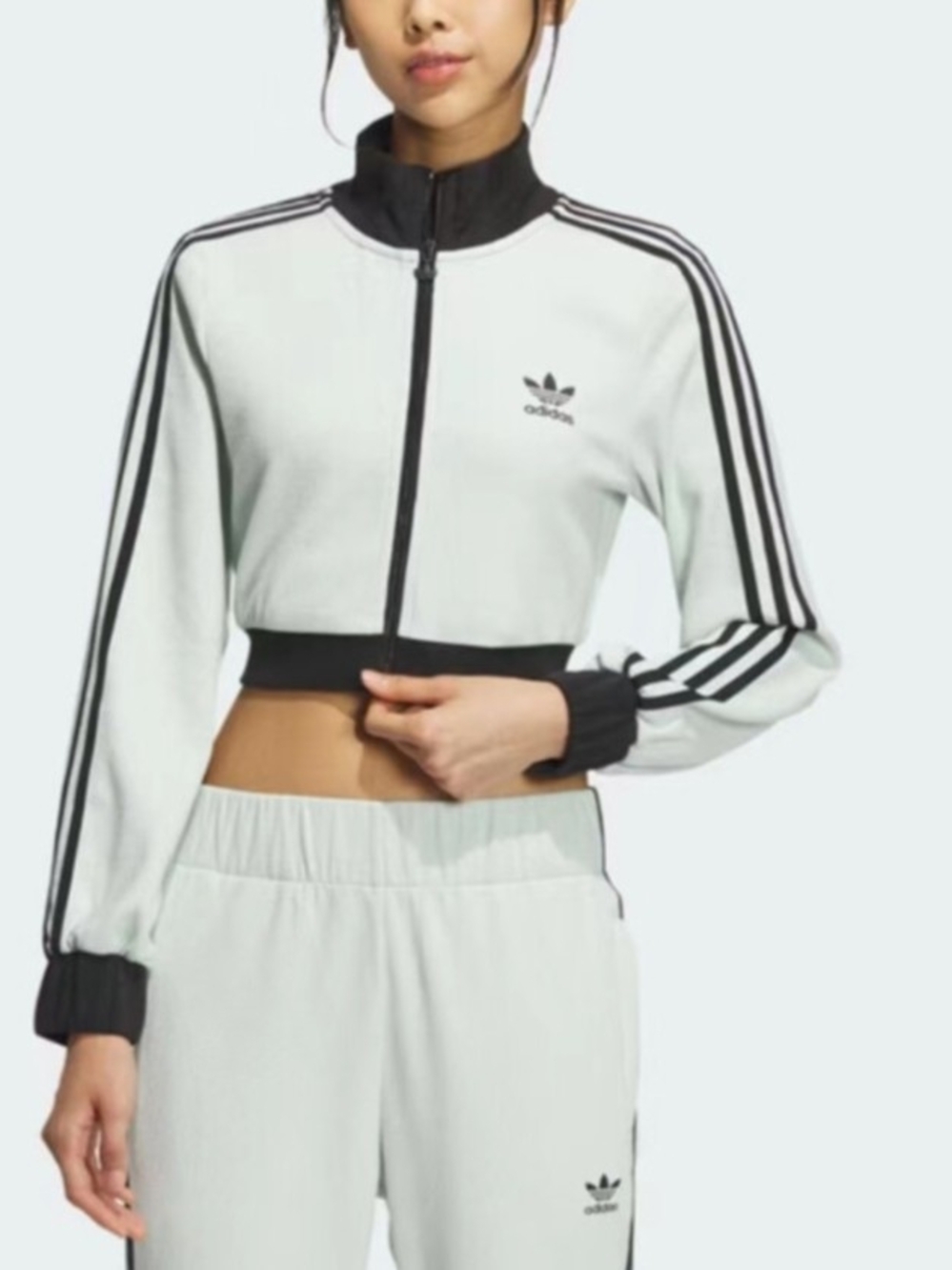 BNWOT Adidas White and Black Cropped Bomber Zip Top - Picture 2 of 6